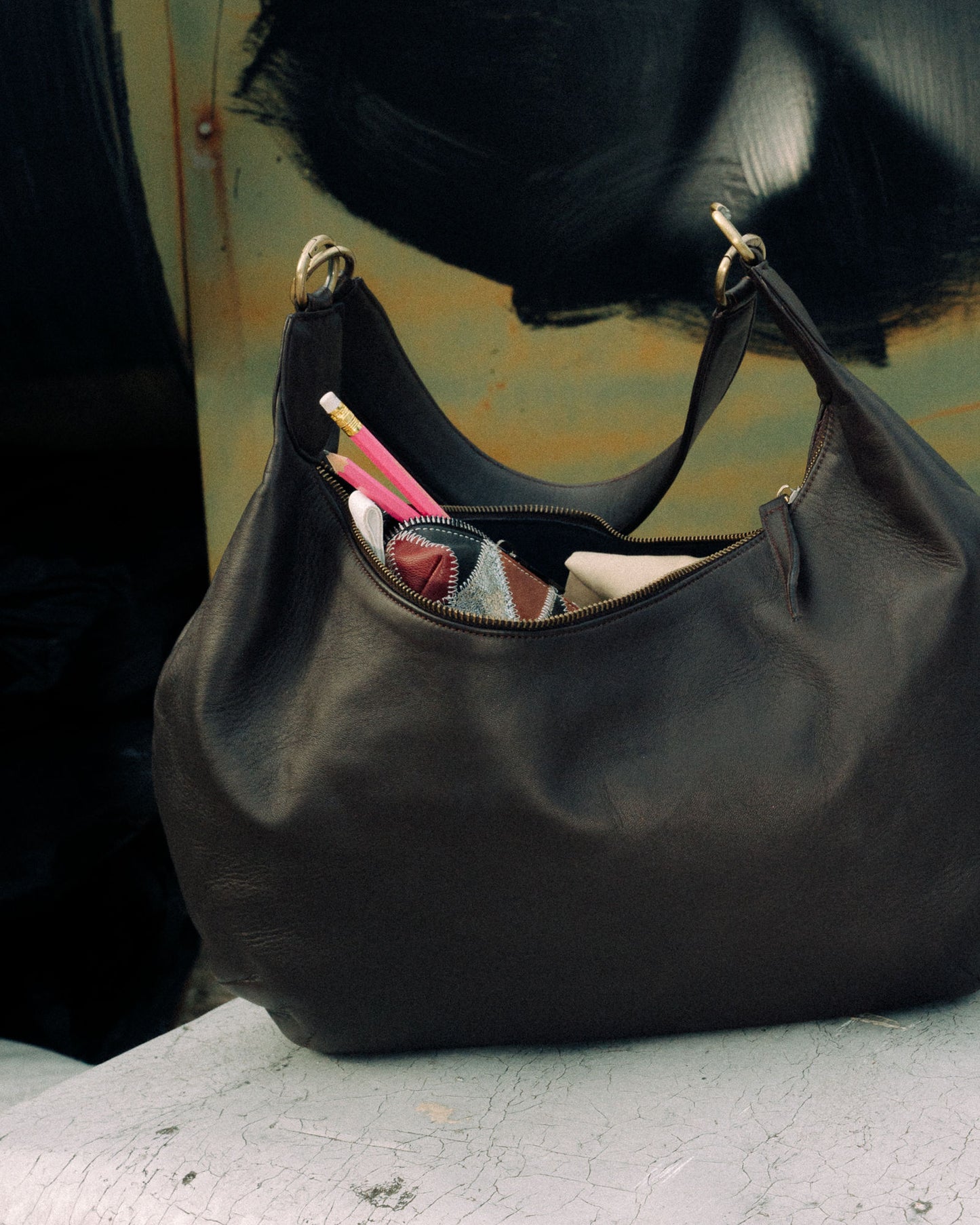 The Essential - Black