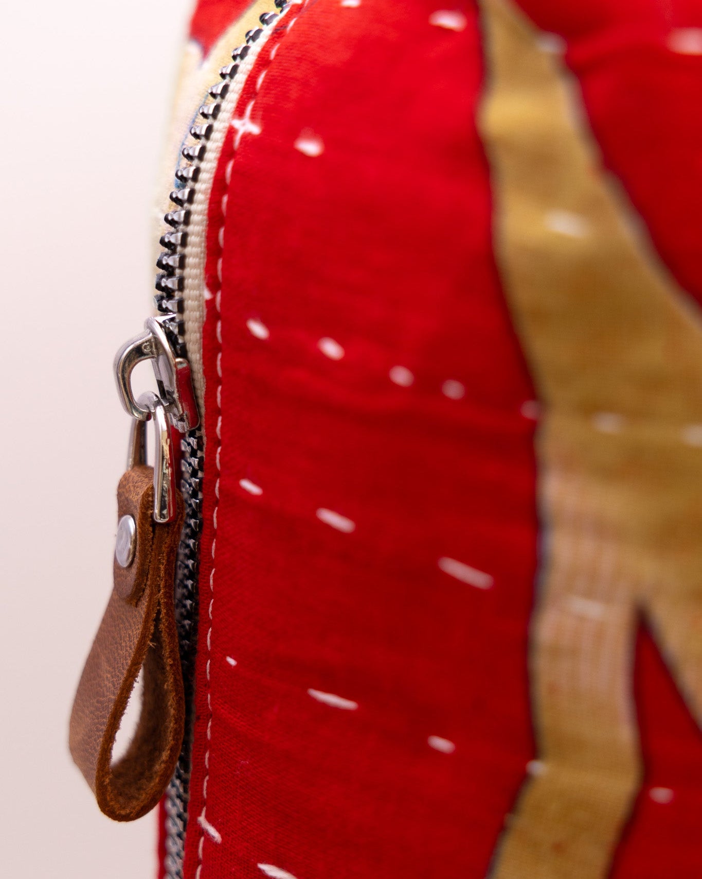 The Makeup Bag - Royal Red